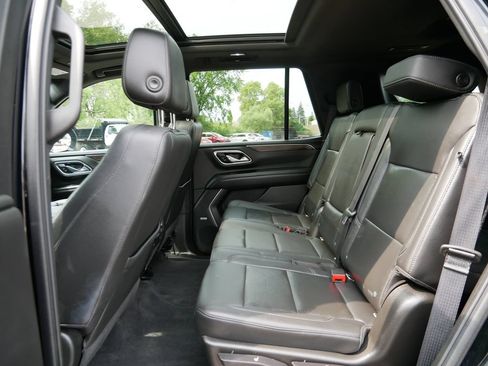 Used 2021 Chevrolet Tahoe LT w/ LT Signature Package AWD/4WD image 11
