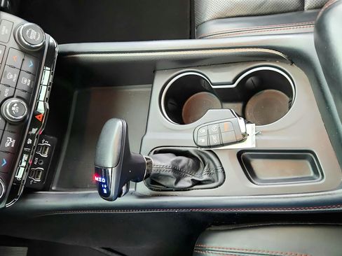 Used 2024 Dodge Durango GT image 38