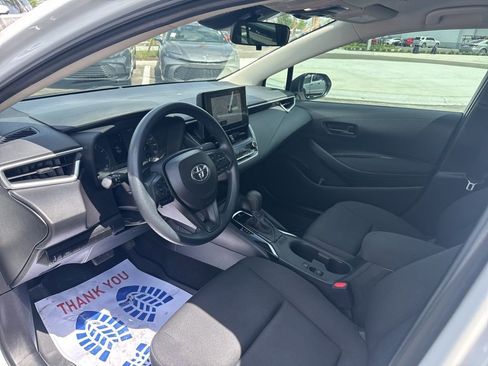Used 2024 Toyota Corolla LE image 9