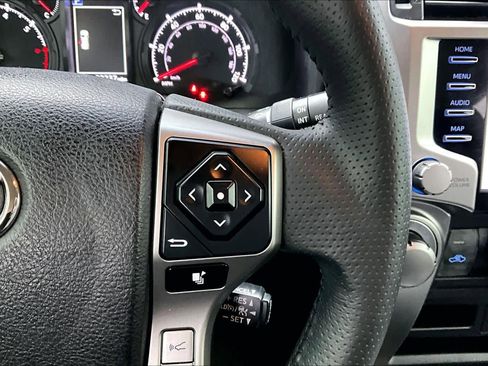 Used 2022 Toyota 4Runner SR5 image 22