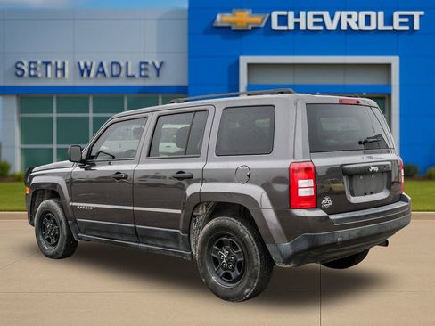 Used 2016 Jeep Patriot Sport FWD image 5