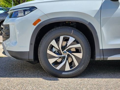 New 2026 Volkswagen Tiguan S FWD image 8
