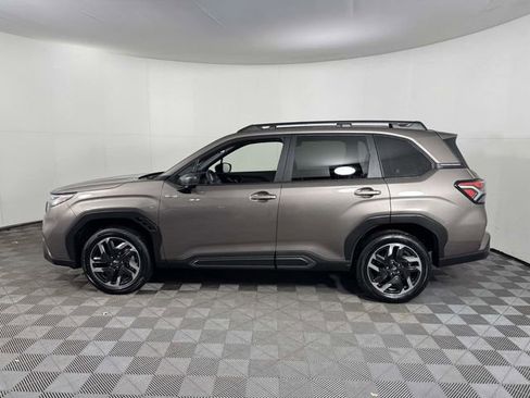 Certified 2025 Subaru Forester Limited AWD/4WD image 11