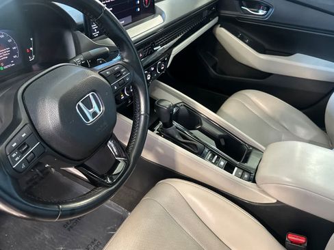Used 2024 Honda Accord EX-L image 14