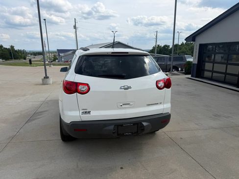 Used 2012 Chevrolet Traverse LT AWD/4WD image 7