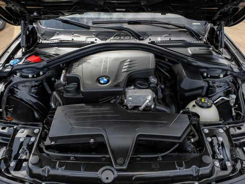 Used 2018 BMW 320i Sedan image 58