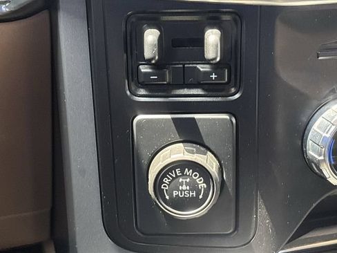 Used 2021 Ford F150 Lariat w/ Equipment Group 502A High RWD image 20