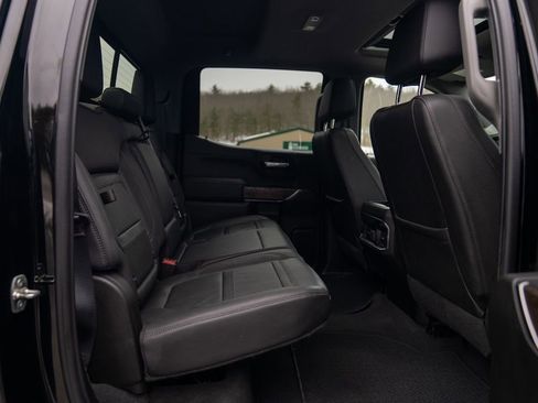 Used 2022 GMC Sierra 1500 Denali w/ Denali Premium Package image 17