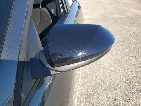 Used 2025 Hyundai Elantra Sport image 21