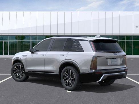 Used 2026 Cadillac Vistiq Sport image 27