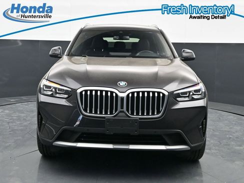 Used 2023 BMW X3 xDrive30i w/ Convenience Package w/ZPA AWD/4WD image 3