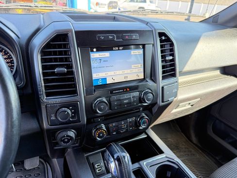 Used 2017 Ford F150 XLT w/ Equipment Group 302A Luxury AWD/4WD image 15