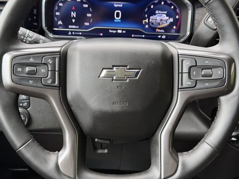 Used 2024 Chevrolet Silverado 2500 ZR2 AWD/4WD image 40