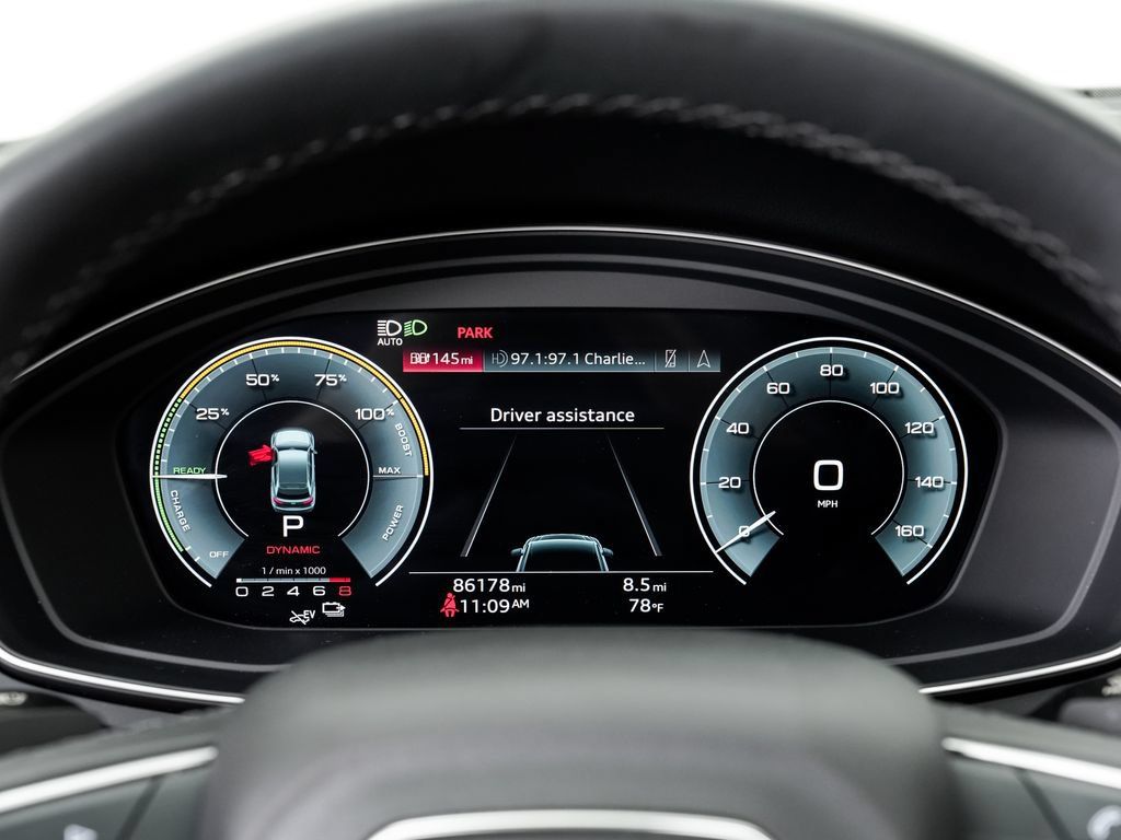 Used 2021 Audi Q5 e Premium Plus AWD/4WD image 15
