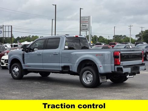 New 2026 Ford F350 Platinum AWD/4WD image 4