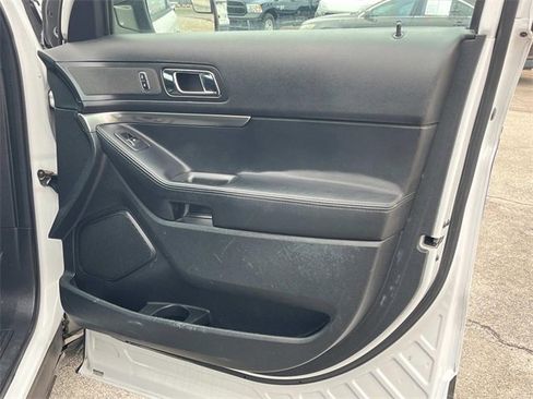 Used 2016 Ford Explorer 4WD Police Interceptor image 11