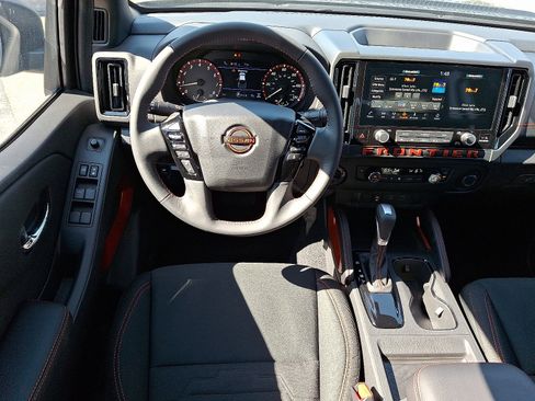 New 2025 Nissan Frontier PRO-4X w/ Interior Protection Package image 7
