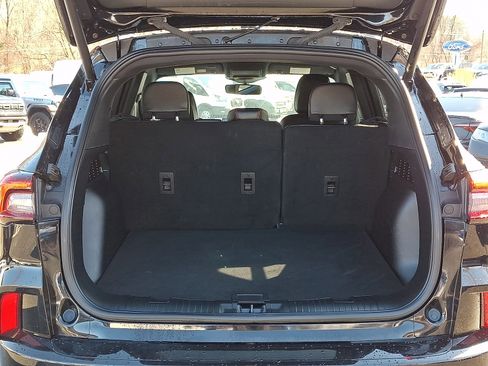 Certified 2025 Ford Escape ST-Line Elite w/ Premium Technology Package image 30