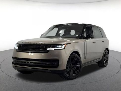 Used 2023 Land Rover Range Rover SE AWD/4WD image 1