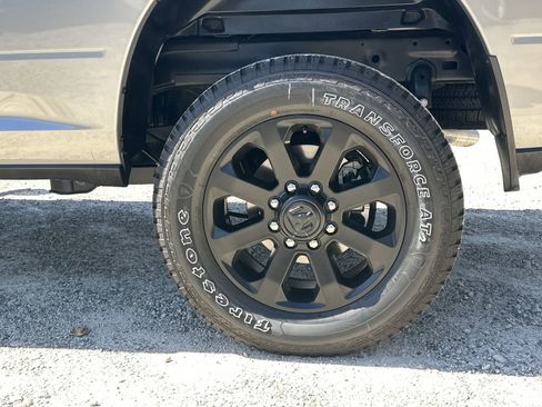 Used 2024 RAM 2500 Laramie w/ Night Edition image 20