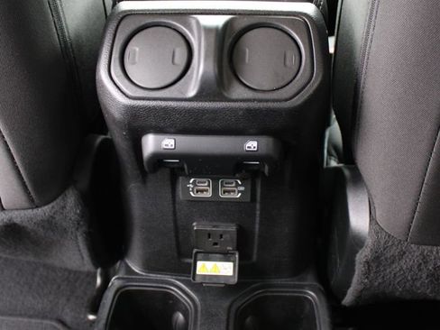 Used 2020 Jeep Wrangler Unlimited Sahara AWD/4WD image 25