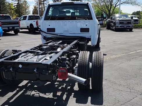 New 2025 Ford F550 4x4 Crew Cab Super Duty image 8