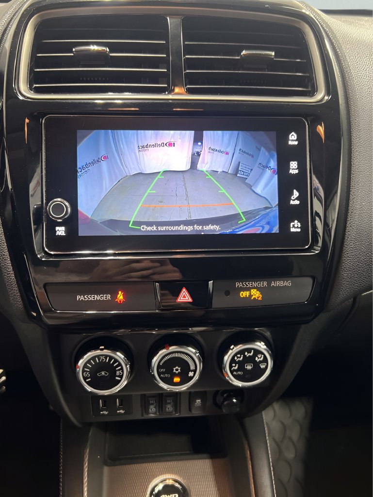 Used 2018 Mitsubishi Outlander Sport SEL AWD/4WD image 15