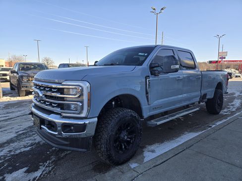 Certified 2024 Ford F350 Lariat image 17