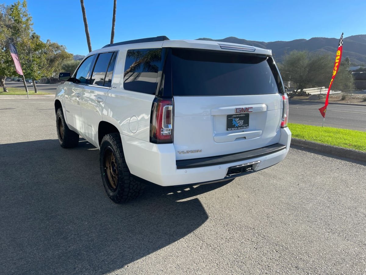 Used 2017 GMC Yukon SLE w/ SLE Value Package AWD/4WD image 7