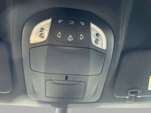 New 2027 Chrysler Pacifica Select FWD image 25