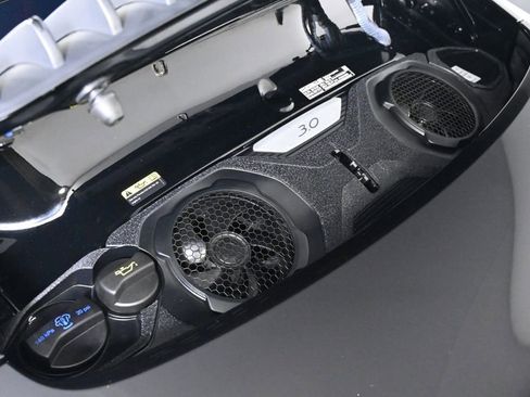 Certified 2022 Porsche 911 Carrera RWD image 26