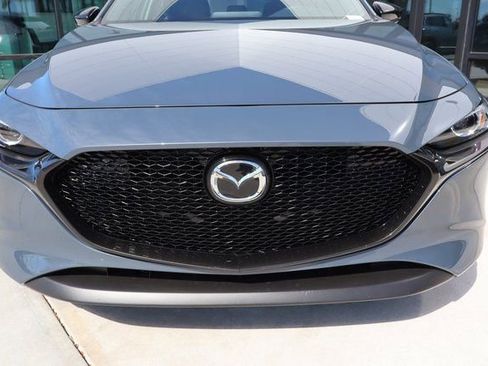 Used 2025 MAZDA MAZDA3 Carbon image 9