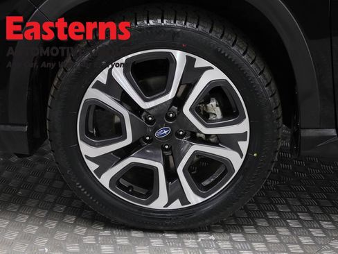 Used 2023 Subaru Ascent Limited image 33