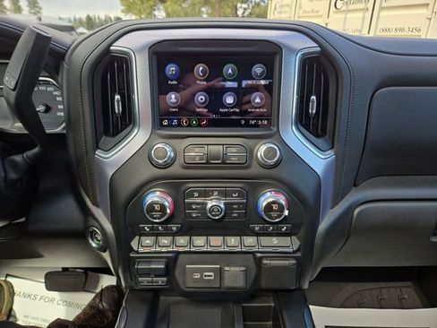 Used 2019 GMC Sierra 1500 SLT w/ SLT Premium Plus Package AWD/4WD image 24