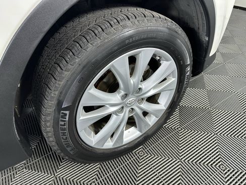 Used 2014 Toyota RAV4 Limited AWD/4WD image 13