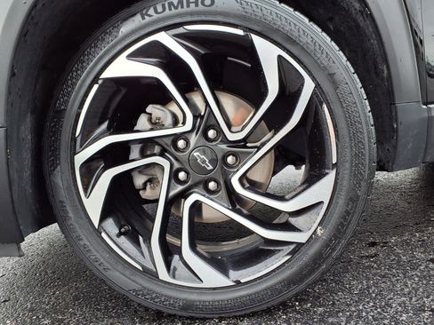 Used 2024 Chevrolet TrailBlazer RS w/ Convenience Package FWD image 34