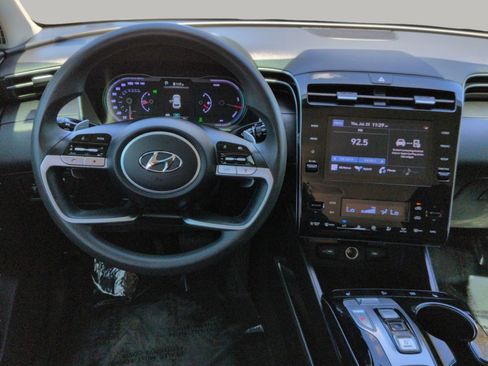 Used 2022 Hyundai Tucson Blue AWD/4WD image 19