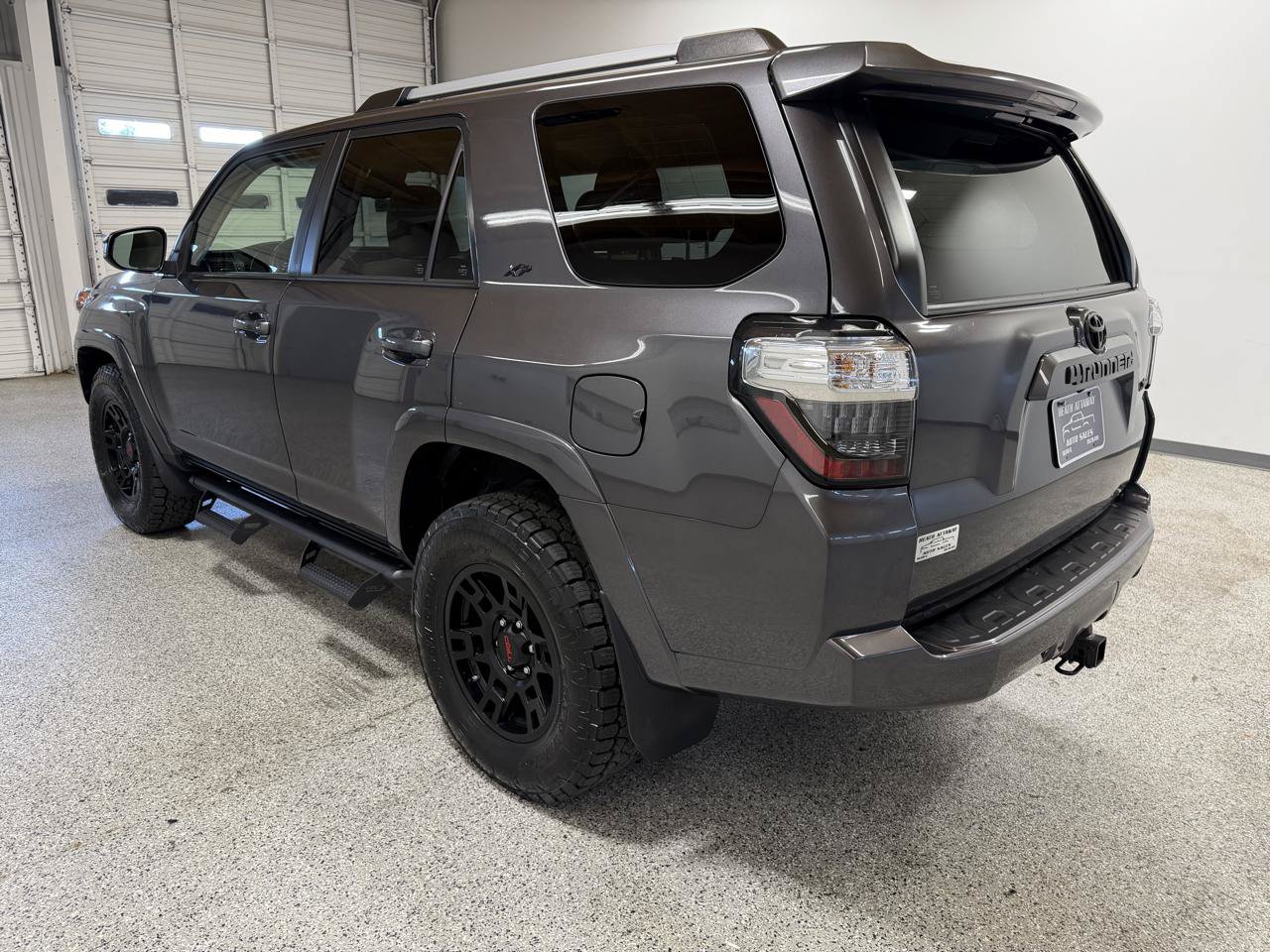 Used 2022 Toyota 4Runner SR5 RWD image 7