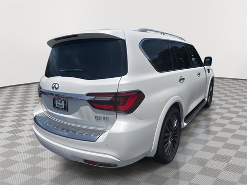 Used 2023 INFINITI QX80 Sensory w/ Cargo Package AWD/4WD image 6