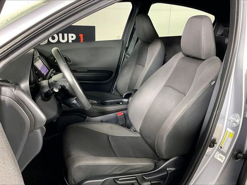 Used 2022 Honda HR-V Sport image 8