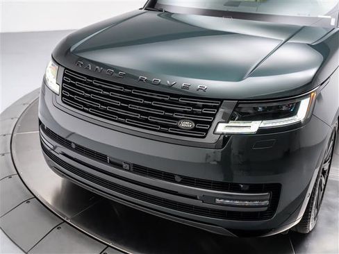 New 2026 Land Rover Range Rover SE AWD/4WD image 9