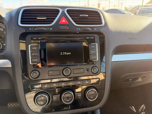 Used 2015 Volkswagen Eos Final Edition image 43