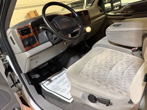 Used 2000 Ford F350 XLT AWD/4WD image 4