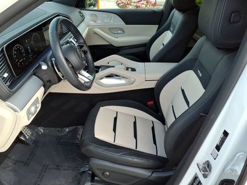 Used 2025 Mercedes-Benz GLE 53 AMG 4MATIC image 13