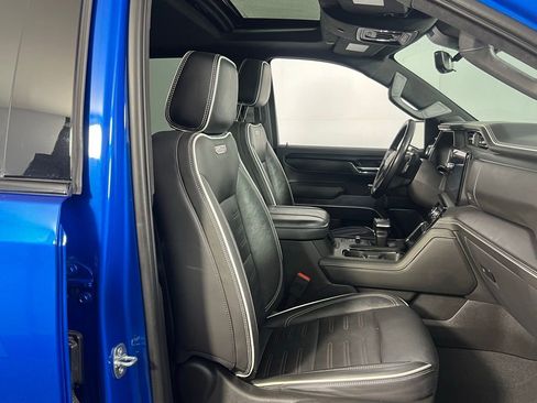 Used 2023 GMC Sierra 1500 AT4X image 31