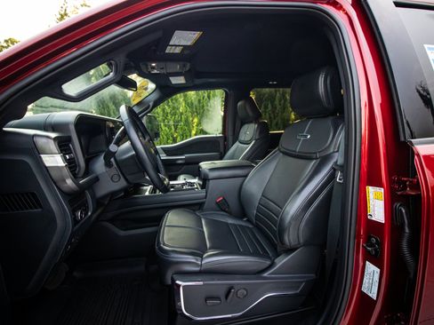 Used 2026 Ford F250 Platinum AWD/4WD image 16