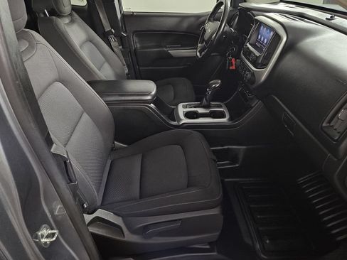 Used 2022 Chevrolet Colorado LT w/ Fleet Safety Package RWD image 19