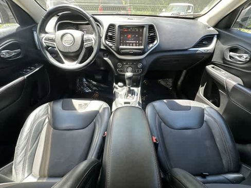 Used 2015 Jeep Cherokee Trailhawk w/ Comfort/Convenience Group AWD/4WD image 21