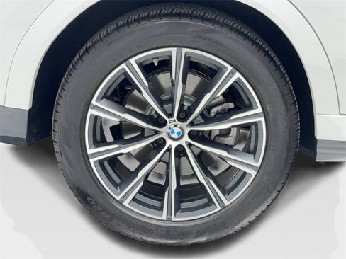 Used 2023 BMW X6 xDrive40i image 54