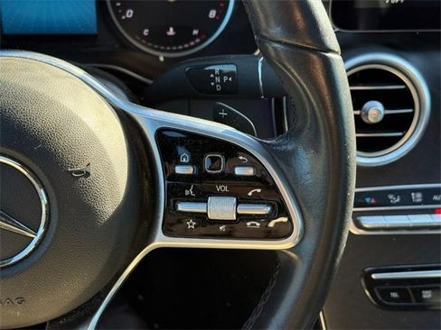 Used 2020 Mercedes-Benz GLC 300 4MATIC image 22